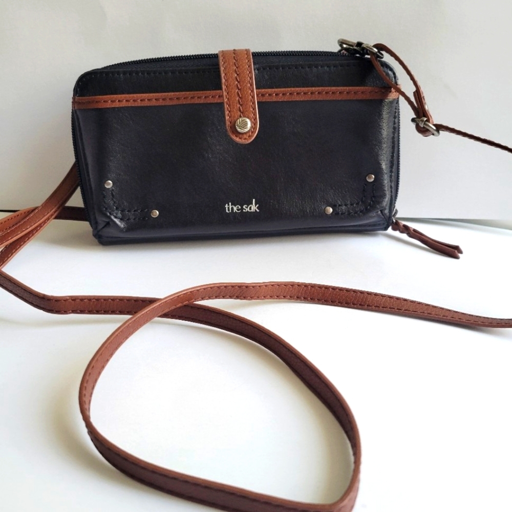 The Sak Smartphone Crossbody Bag